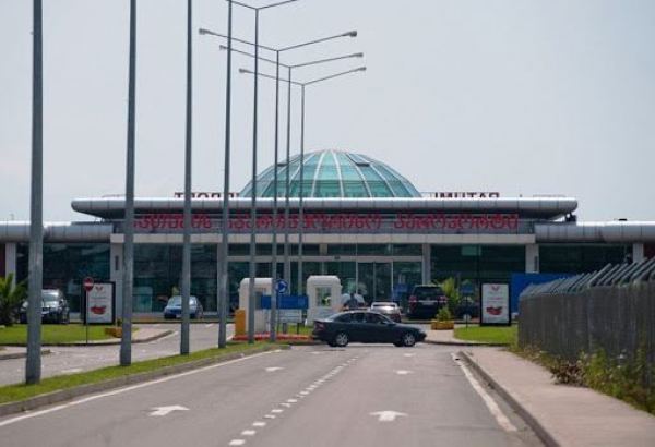 Сколько пассажиров обслужили аэропорты Тбилиси и Батуми в июле