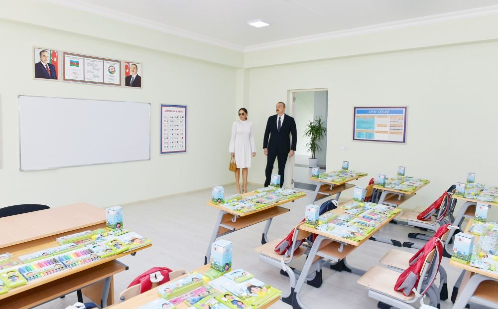 Azerbaijani president, first lady inaugurate Gobu Park-3 residential complex for IDPs (PHOTO)