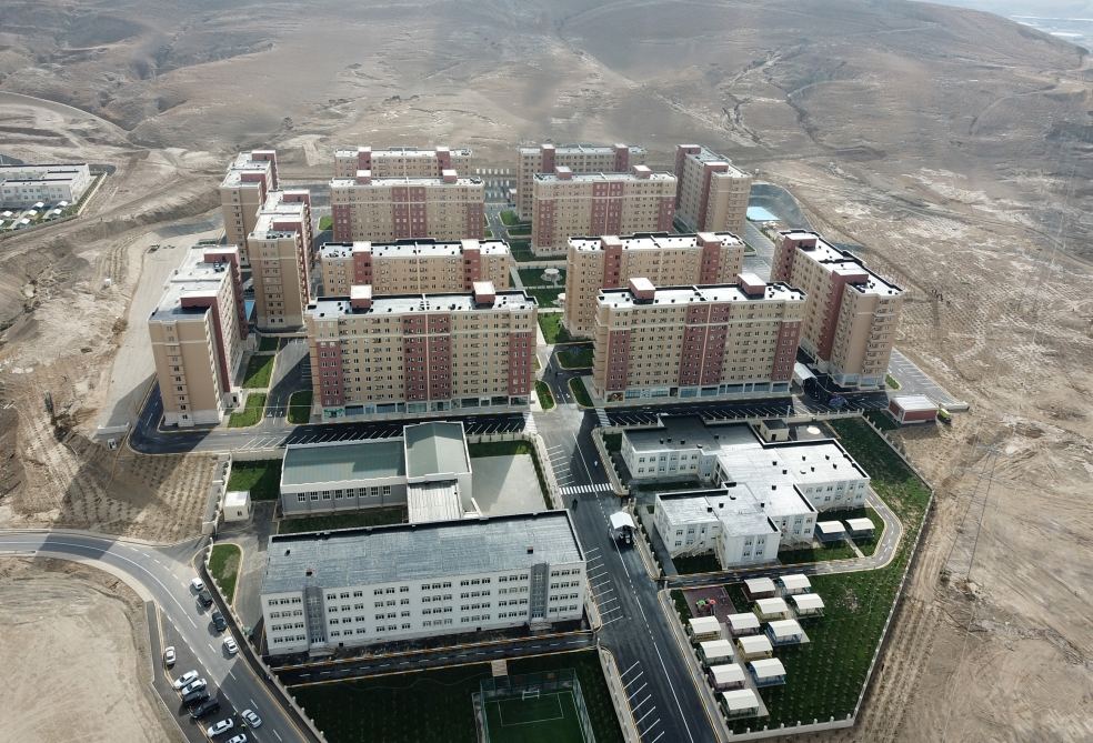 Azerbaijani president, first lady inaugurate Gobu Park-3 residential complex for IDPs (PHOTO)