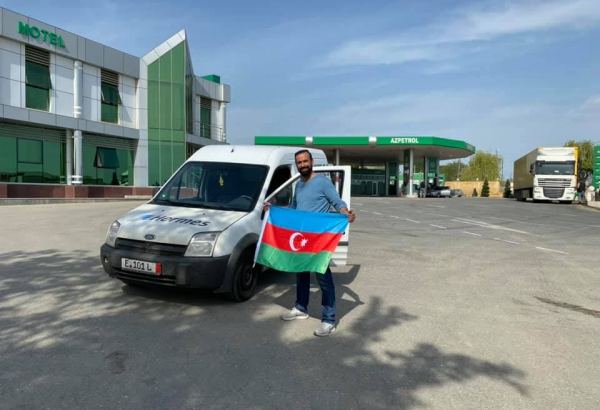 Фарид Новрузи вернулся в Баку – впереди его ждет второй этап кругосветного путешествия (ВИДЕО, ФОТО)