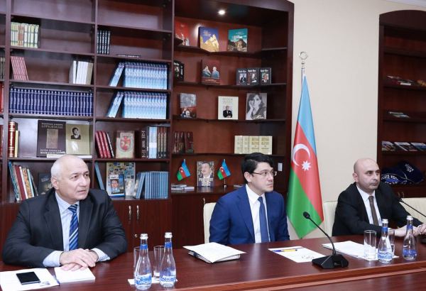 Проведено видеообсуждение с депутатами-азербайджанцами в регионах России (ФОТО)