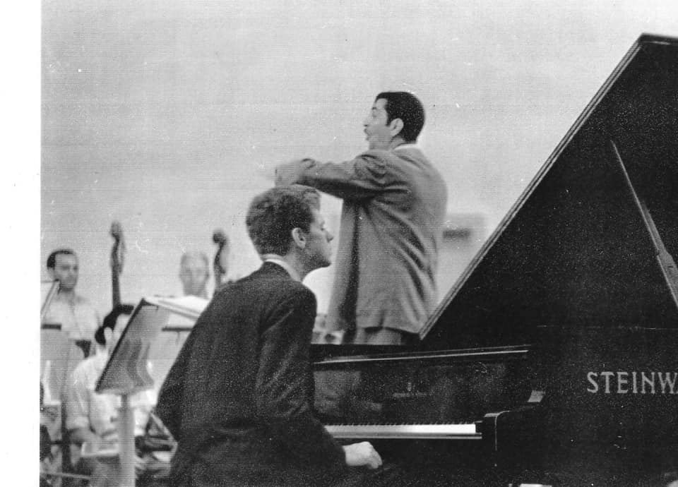 Редкие фотографии маэстро Ниязи и американского пианиста Вана Клайберна