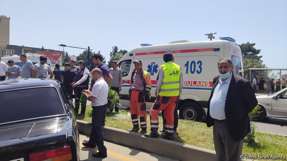 Bakıda maşın oğrusu qəza törətdi (FOTO) - Gallery Image