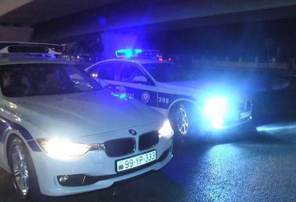 В Баку сотрудники полиции доставили беременную женщину в больницу (ВИДЕО)