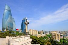 Нагорный парк Баку - взгляд на Каспий, бульвар и столицу  (ФОТО)