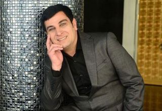 Заслуженный артист Ильхам Асадов прошел вакцинацию от коронавируса