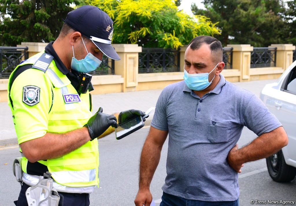 Paytaxtın küçə və yollarında yoxlamalar aparılır (FOTOREPORTAJ) - Gallery Image