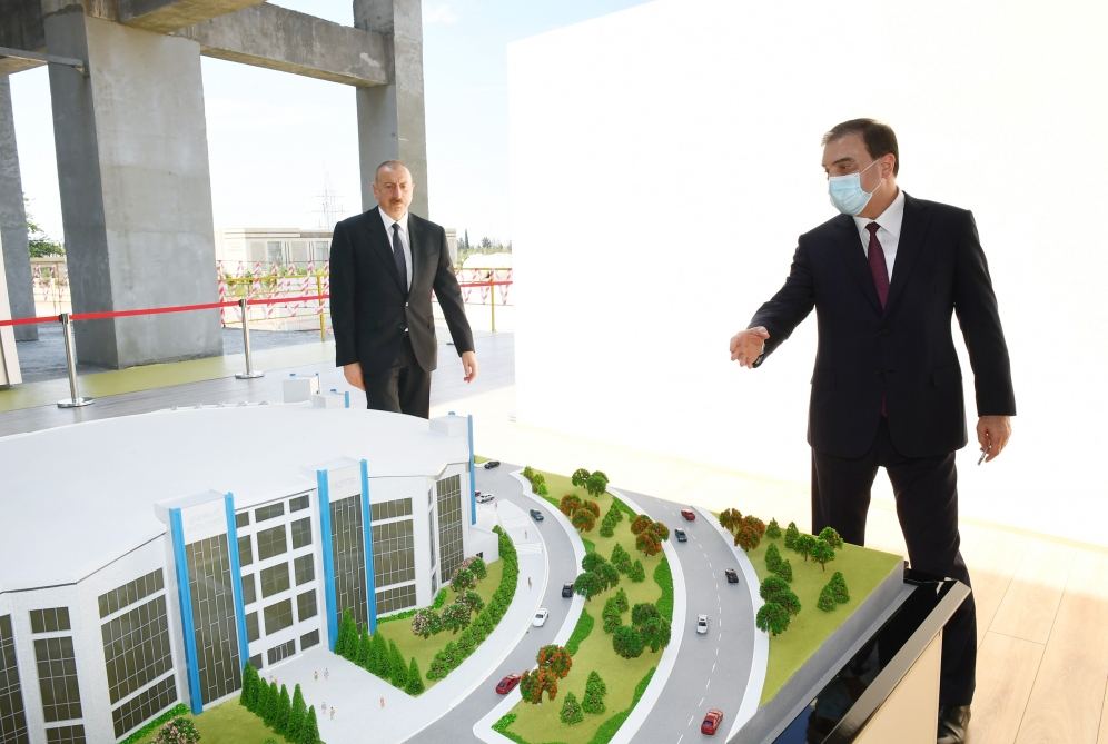 Azerbaijani president views construction of Ganja Sports Palace (PHOTO)