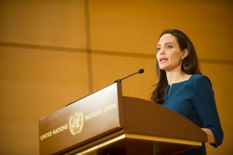 Азербайджанская община Нагорного Карабаха направила обращение спецпредставителю ООН Анджелине Джоли (версия 2)