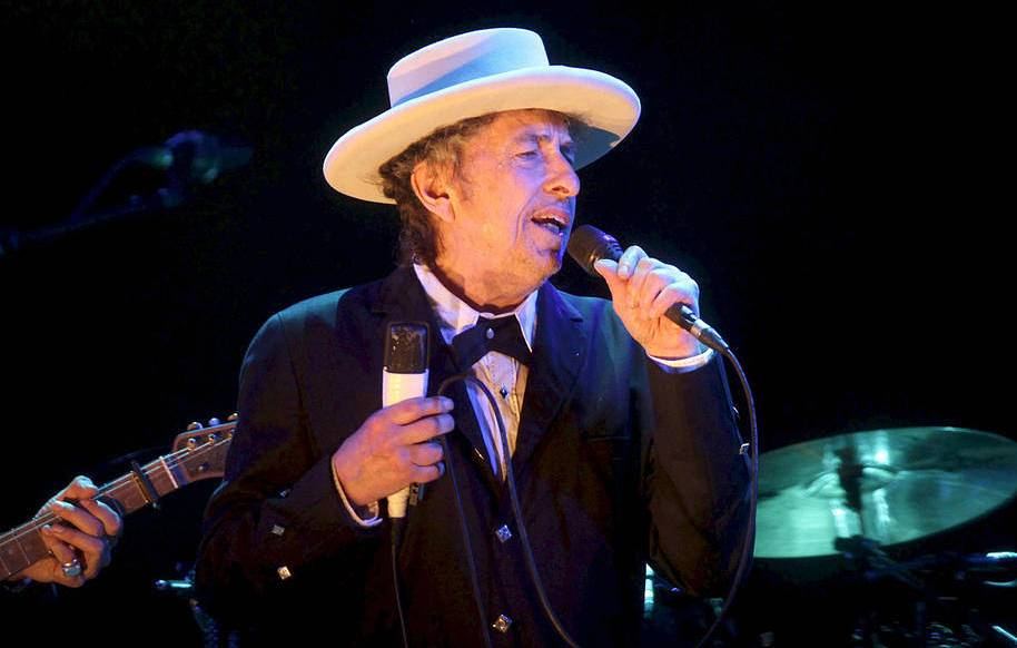 Альбом Боба Дилана в девятый раз возглавил британский хит-парад