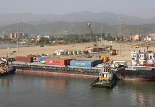 Loading/unloading activity at Iran’s Astara port up