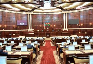 Проходит очередное пленарное заседание парламента Азербайджана