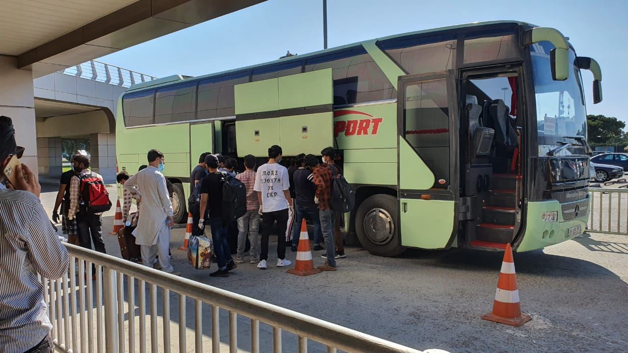 Более 150 граждан Пакистана отправлены из Азербайджана на родину (ФОТО)