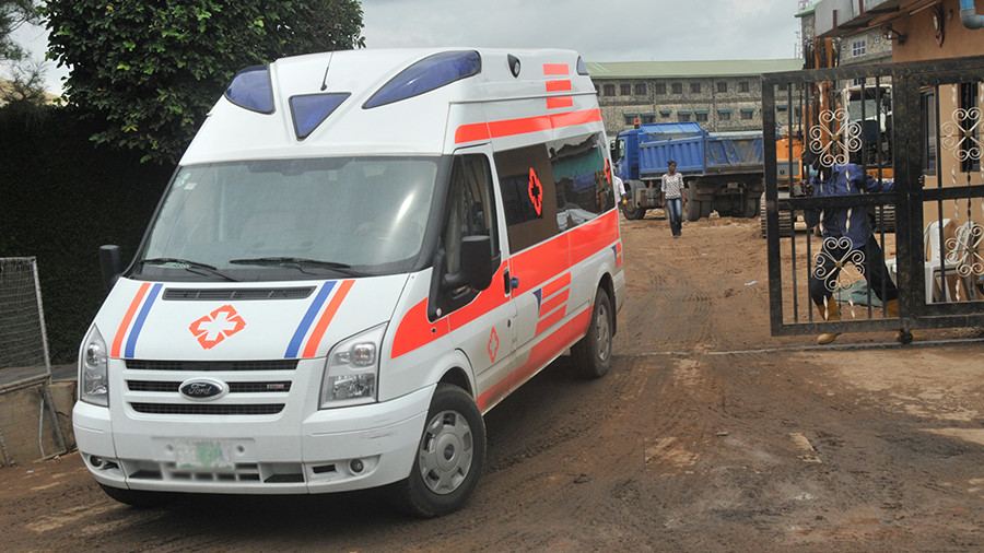 В Нигерии грузовик задавил 17 школьников
