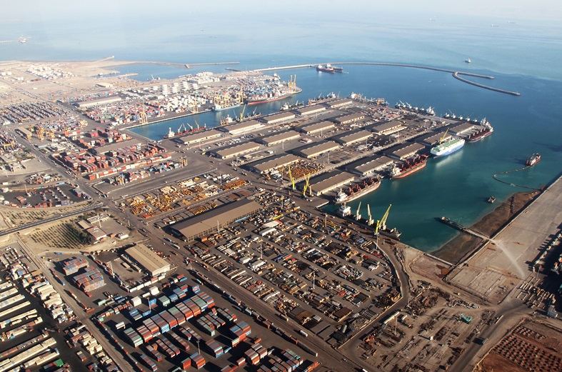 Oil platforms to be put into operation in Iran’s Shahid Rajaee port