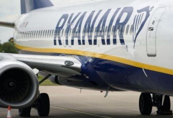 Бортпроводники Ryanair планируют провести летом забастовки в Испании