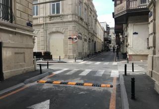На проблемном автомобильном перекрестке в Баку приняты меры безопасности (ФОТО)
