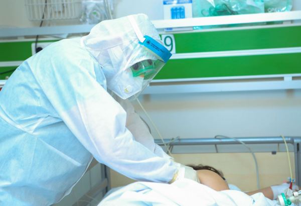 Турецкий медперсонал привлечен к лечению больных коронавирусом в Азербайджане