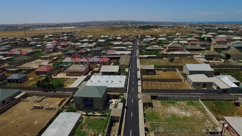В бакинском поселке отремонтируют все улицы и дороги