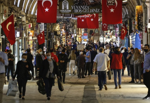 Turkey under holiday curfew