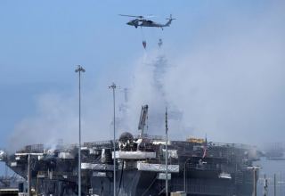 Число пострадавших при пожаре на борту корабля ВМС США в Калифорнии возросло до 59