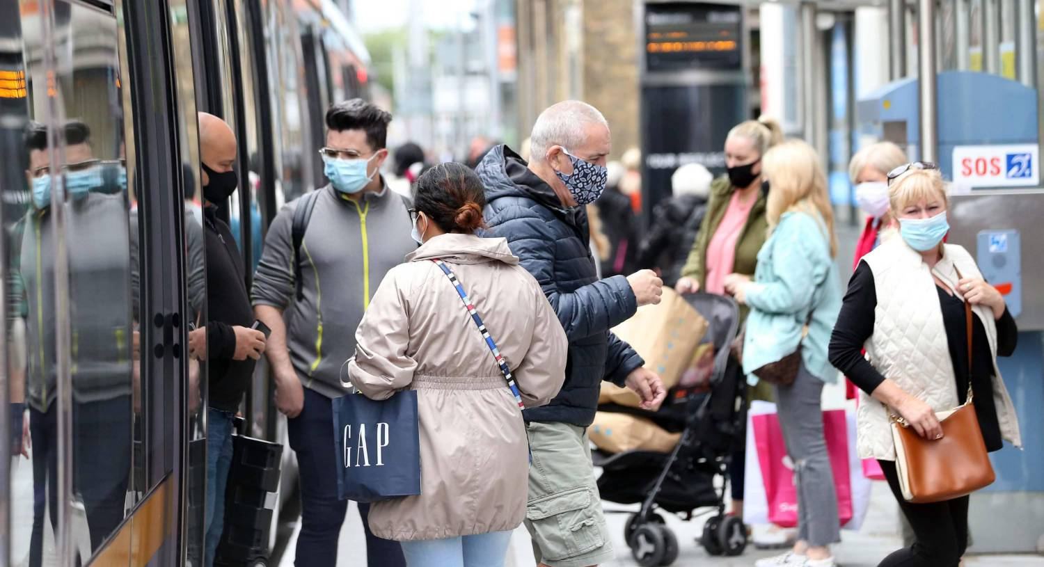 Wearing mask on public transport becomes mandatory in Ireland