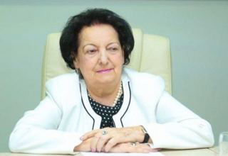 Azərbaycanın birinci Ombudsmanı Elmira Süleymanova “Göstərir Radio”da (VİDEO)