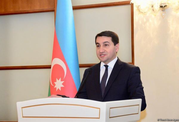 Azerbaijan says ambulances for evacuating wounded Armenian troops can come from Armenia