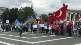 В Будапеште прошел массовый митинг против армянской агрессии (ФОТО)