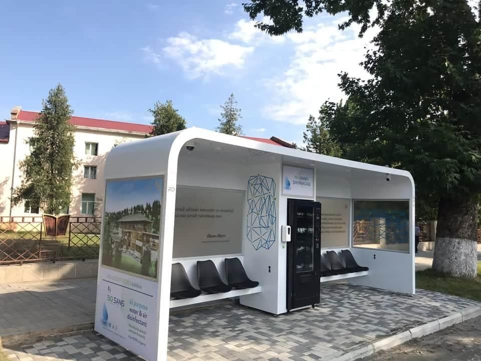 В Азербайджане установлена первая bio smart автобусная остановка (ФОТО)