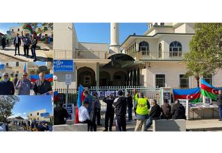 Перед мечетью в Сиднее прошла акция протеста против военных провокаций  Армении
