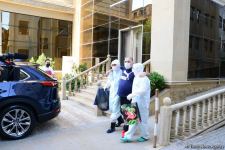 Бахрам Багирзаде выписан из больницы и вернулся домой (ФОТО)