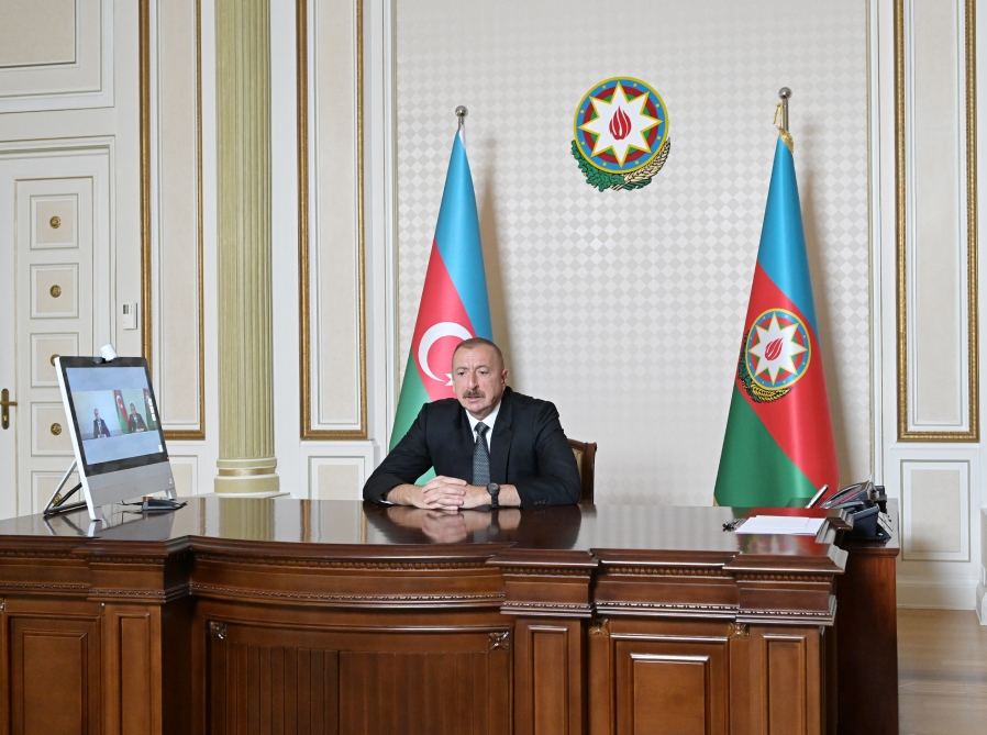Президент Ильхам Алиев принял в видеоформате Эмина Амруллаева в связи с назначением его министром образования (ФОТО/ВИДЕО)