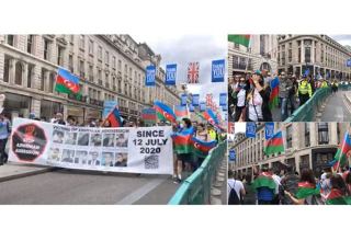 В Лондоне прошла мирная акция азербайджанцев в связи с последними провокациями Армении (ФОТО)