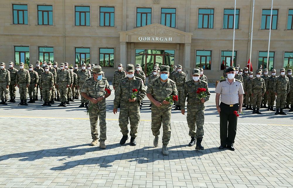 В Баку состоялась торжественная церемония встречи участвующего в совместных учениях личного состава ВС Турции (ФОТО/ВИДЕО)