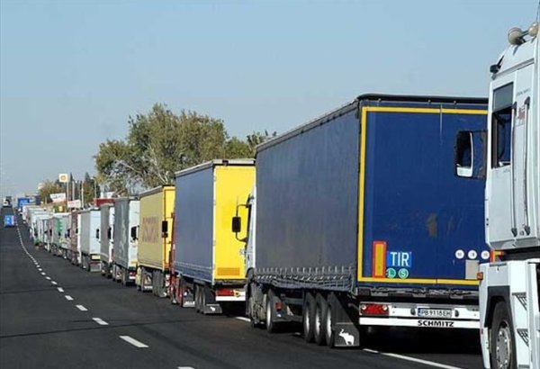 В Азербайджане стоимость перевезенных автотранспортом грузов превысила $8 млрд