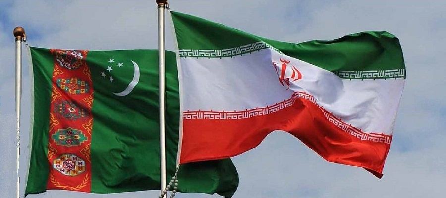 Iran, Turkmenistan confer on strengthening bilateral ties