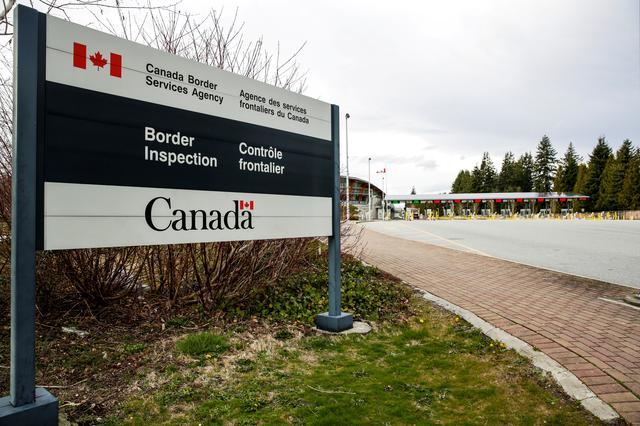 Канада продлила ковидные ограничения на границе