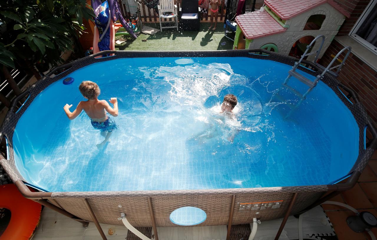 Pool sales skyrocket as consumers splash out on coronavirus cocoons