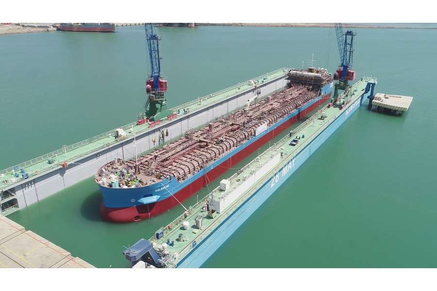 В Казахстане дерегулированы услуги судозахода танкеров при экспорте нефти и нефтепродуктов