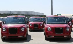 Доставленные в Баку "Лондонские такси" модели ТХ работают на электроэнергии (ФОТО)
