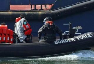 В ООН высказались против перехвата лодок с нелегальными мигрантами в Ла-Манше