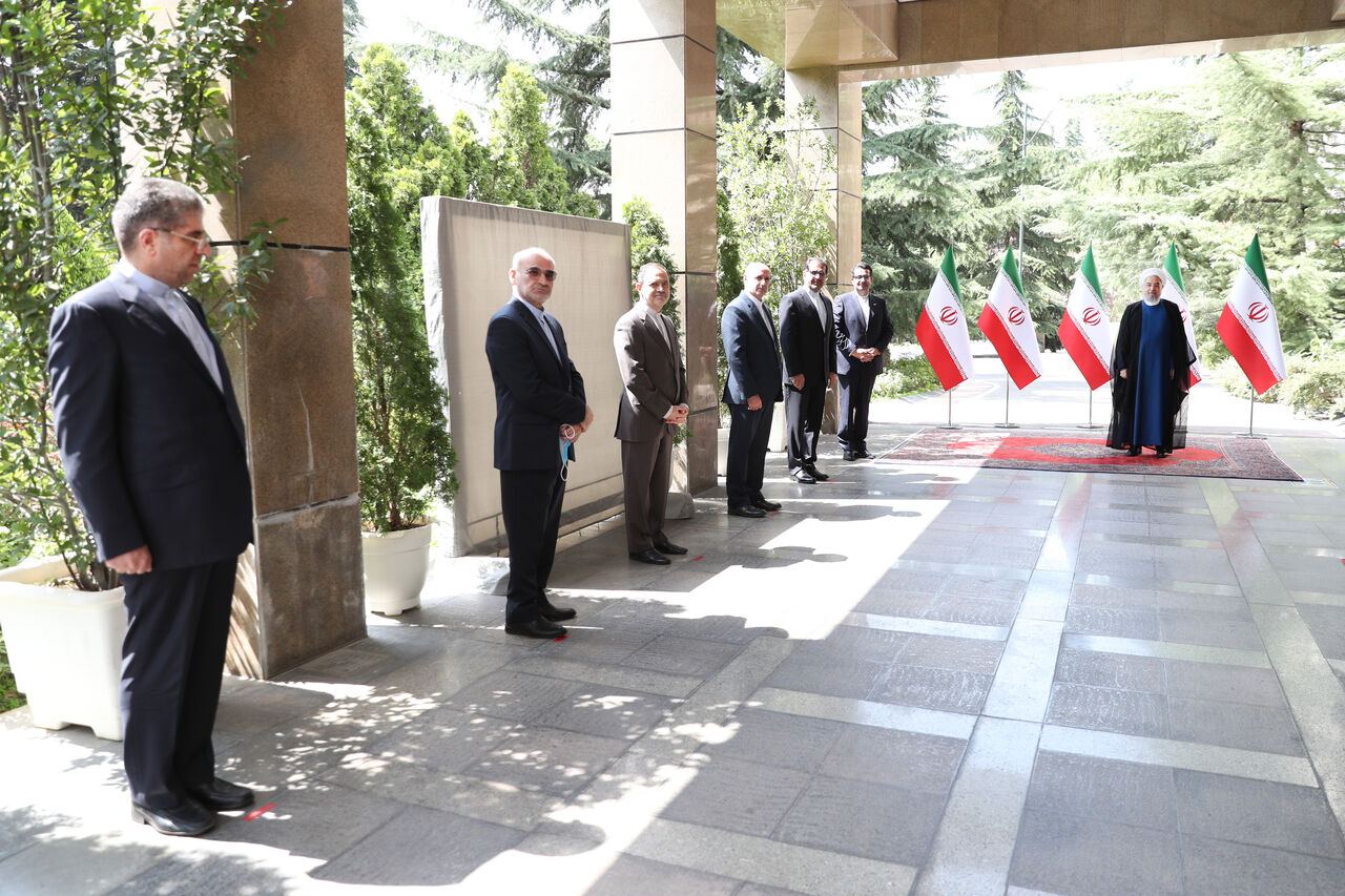Новые послы Ирана в 6 странах встретились с президентом