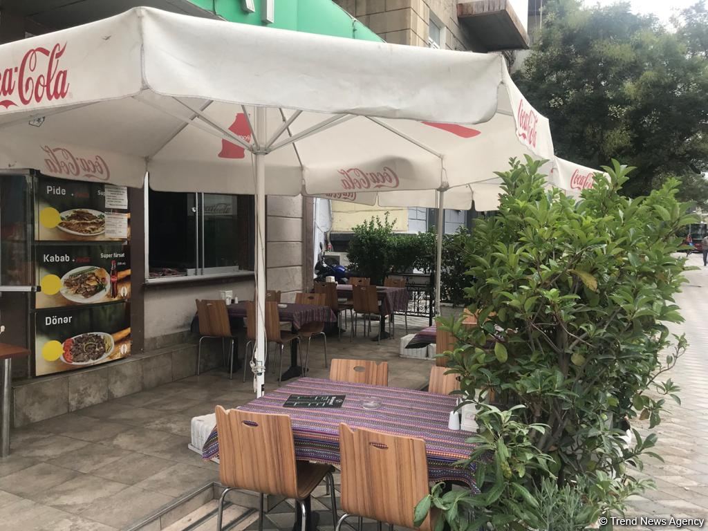 Kafe və restoranlar fəaliyyətə başlayıb (FOTO)