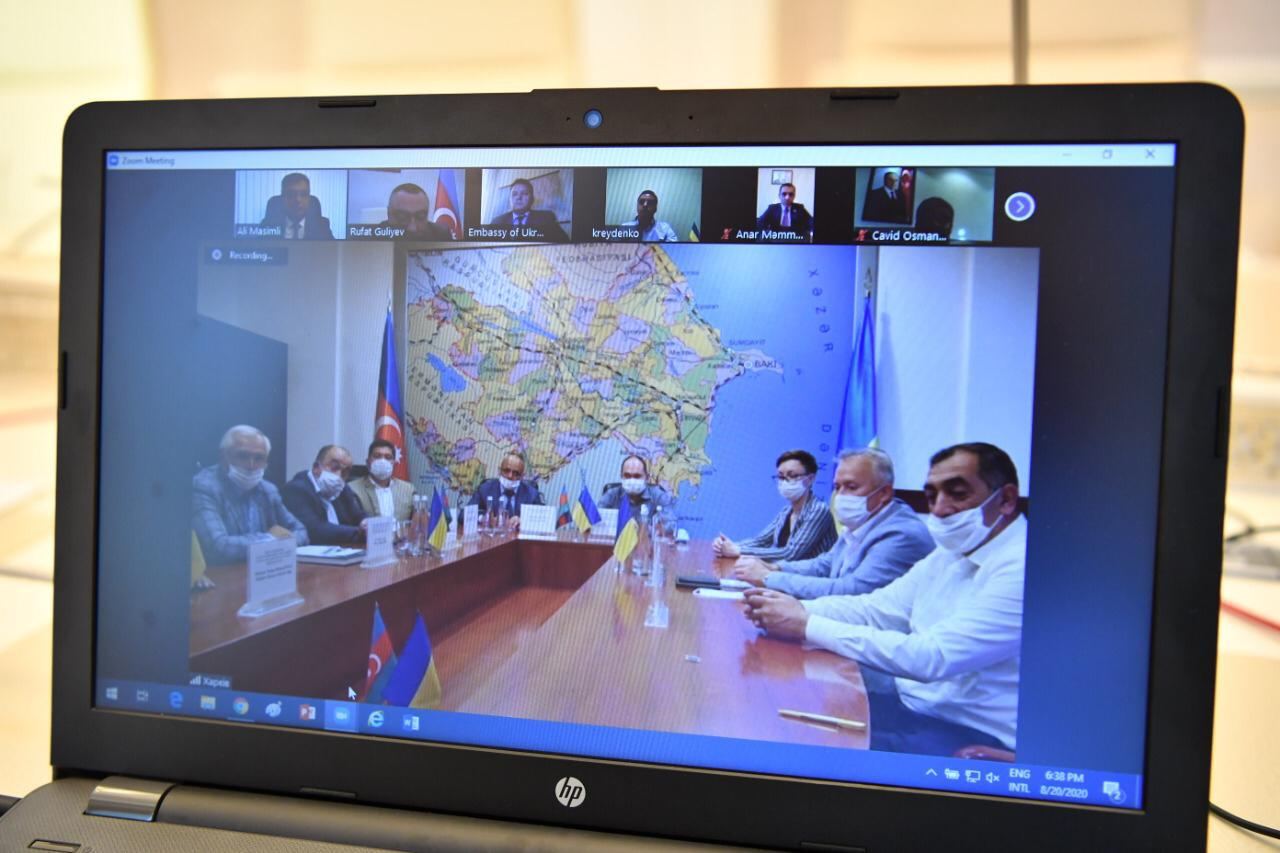 Azerbaijani, Ukrainian MPs discuss prospects to deepen bilateral relations (PHOTO)