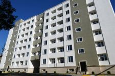 Президент Ильхам Алиев и Первая леди Мехрибан Алиева приняли участие в открытии реконструированного здания общежития в Бузовне (ФОТО) (версия 2)