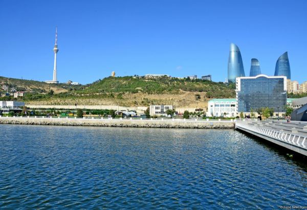 ООО "İAM Construction" проведет реконструкцию объекта в Приморском парке Баку