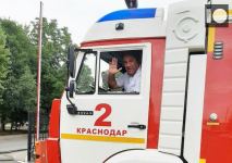 Азербайджанский герой из Краснодара  награжден за спасение таксиста из горящего автомобиля (ВИДЕО, ФОТО)