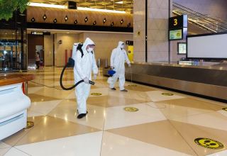Bakı aeroportunda genişmiqyaslı dezinfeksiya işləri aparılıb (FOTO)