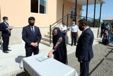 Семьям шехидов и инвалидам Карабахской войны предоставлены частные дома (ФОТО)